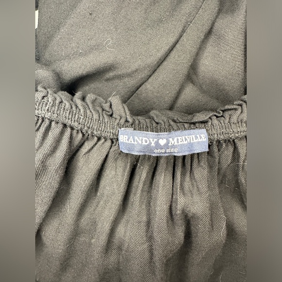 Brandy Melville Gabriella Long Sleeve Ruffle Romper One Size Fits Most - Picture 10 of 10